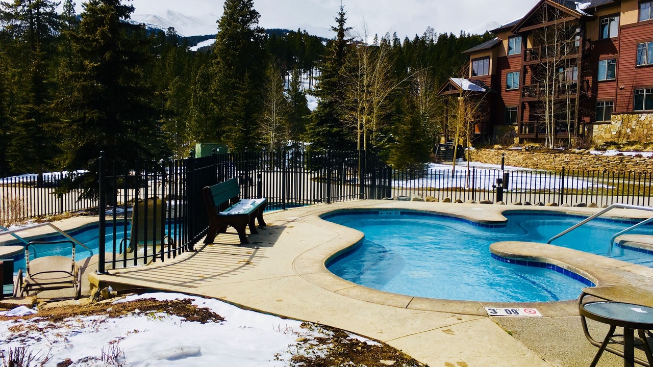 Photo of Outdoor in Peak 9