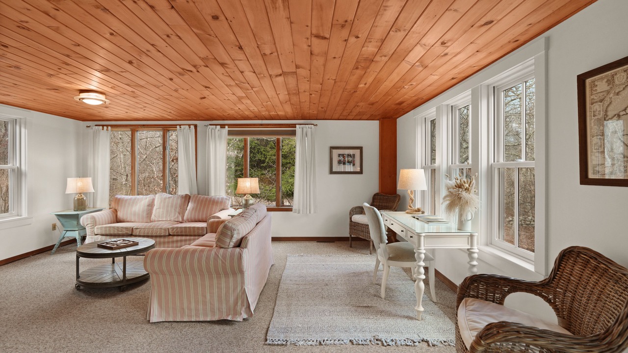 Photo of Bedroom in Aquinnah