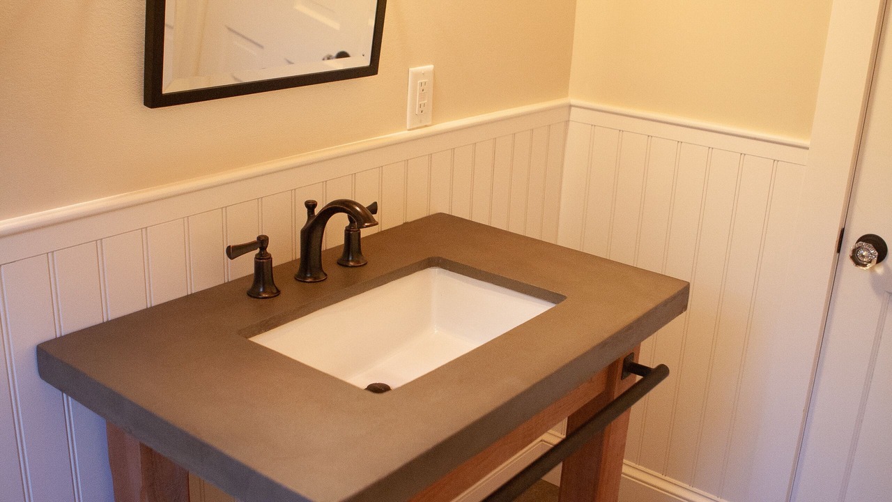 Photo of Bathroom in Aquinnah