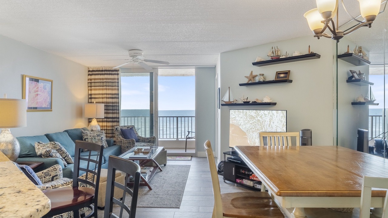 Photo of Livingroom in Ponce Inlet