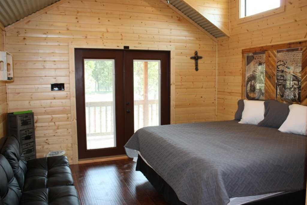 Photo of Bedroom in Pipe Creek