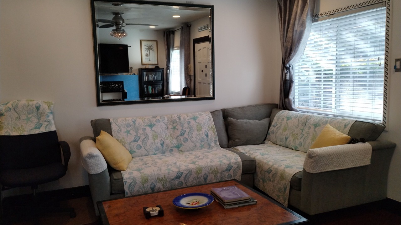 Photo of Livingroom in Fort MacArthur