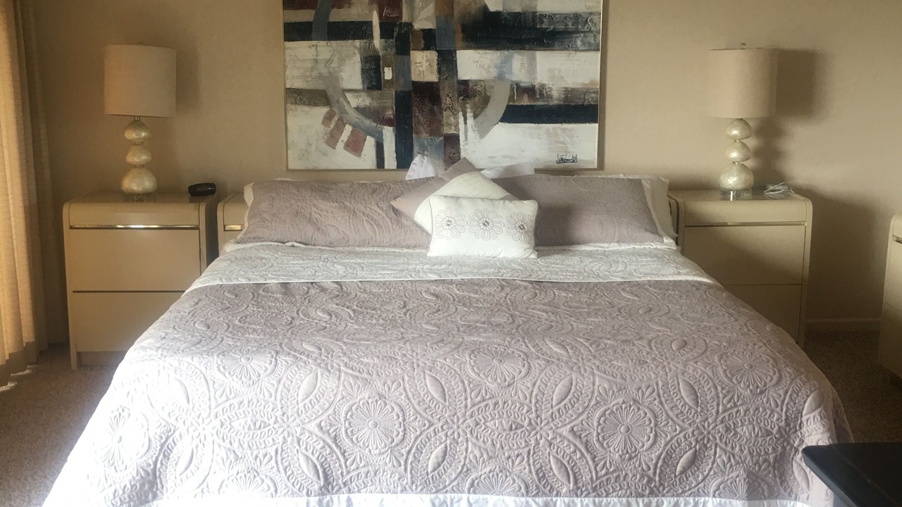 Photo of Bedroom in Lake Hamilton