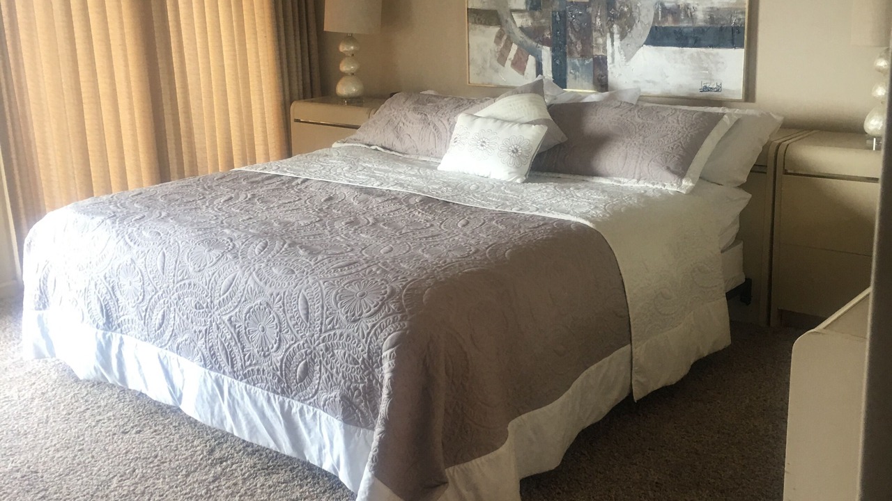 Photo of Bedroom in Lake Hamilton