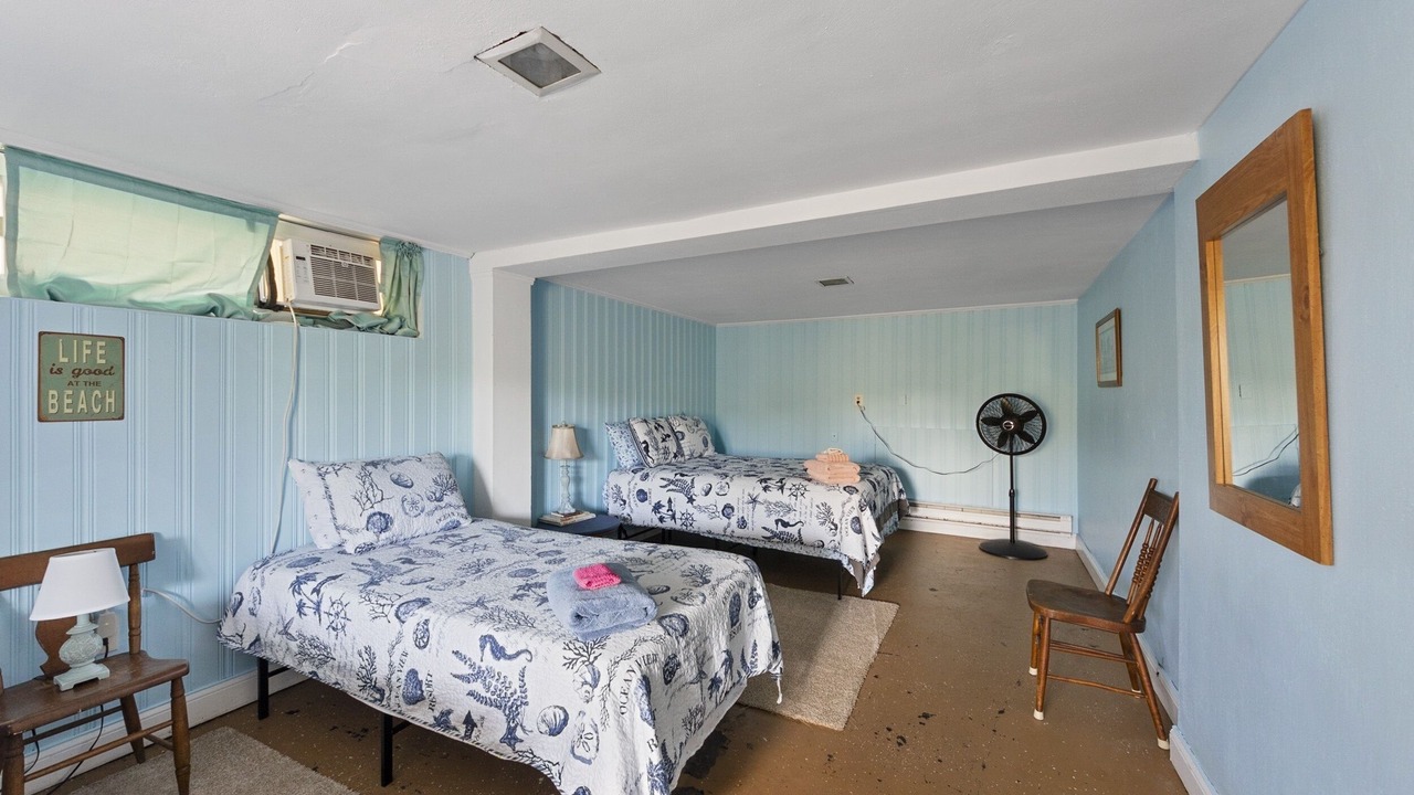 Photo of Bedroom in Cottage Line