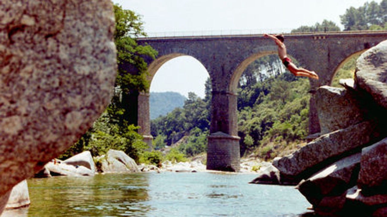 Photo of Others in Meynes