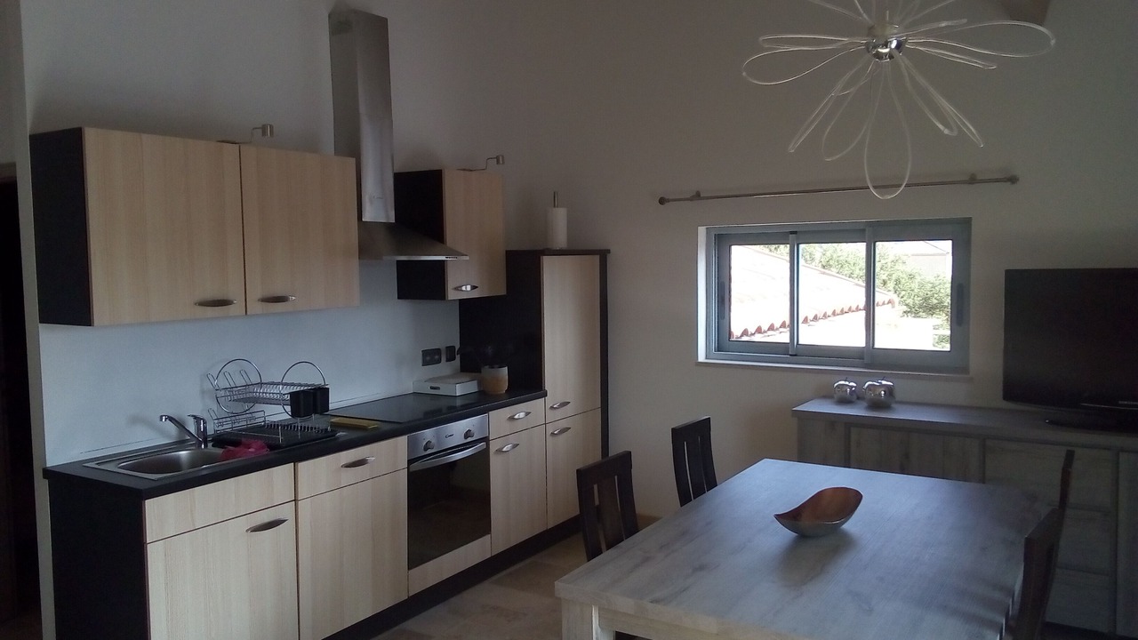 Photo of Kitchen in Saint-Hippolyte-de-Montaigu