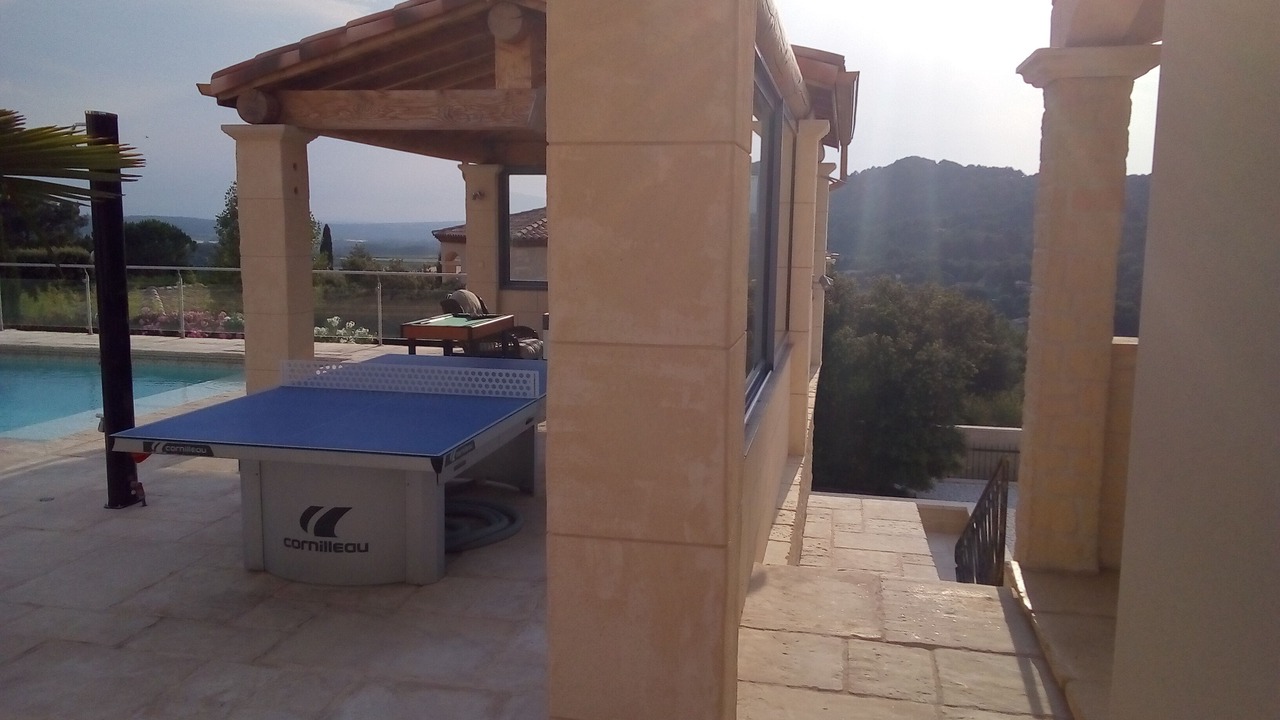 Photo of Patio Balcony in Saint-Hippolyte-de-Montaigu
