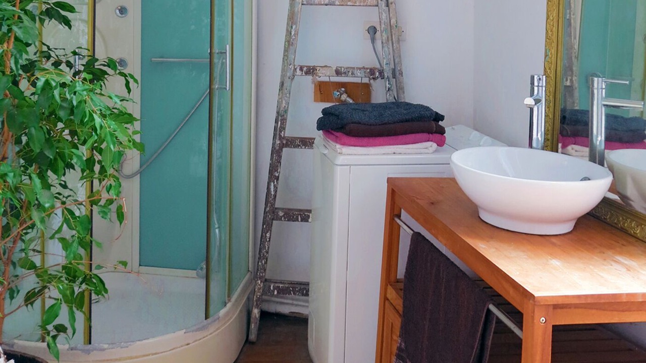 Photo of Bathroom in Saint-Nazaire