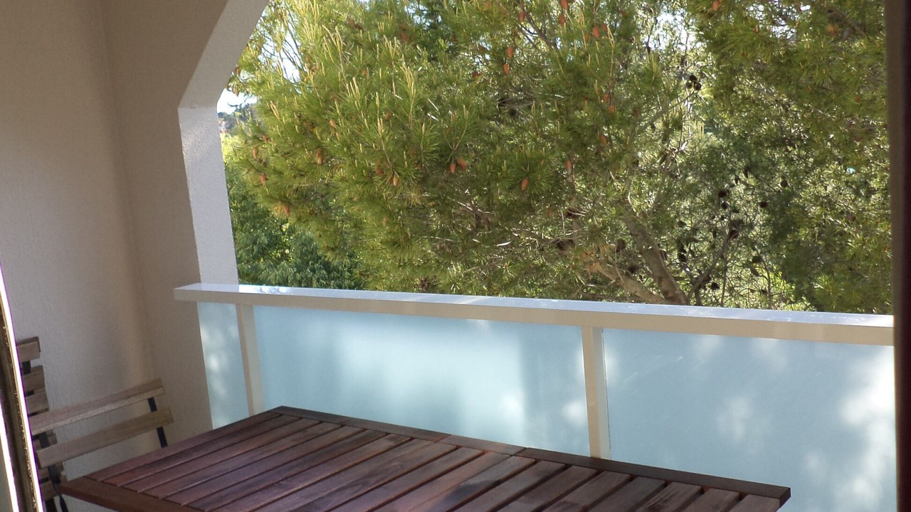 Photo of Outdoor in Hopitaux-Facultes