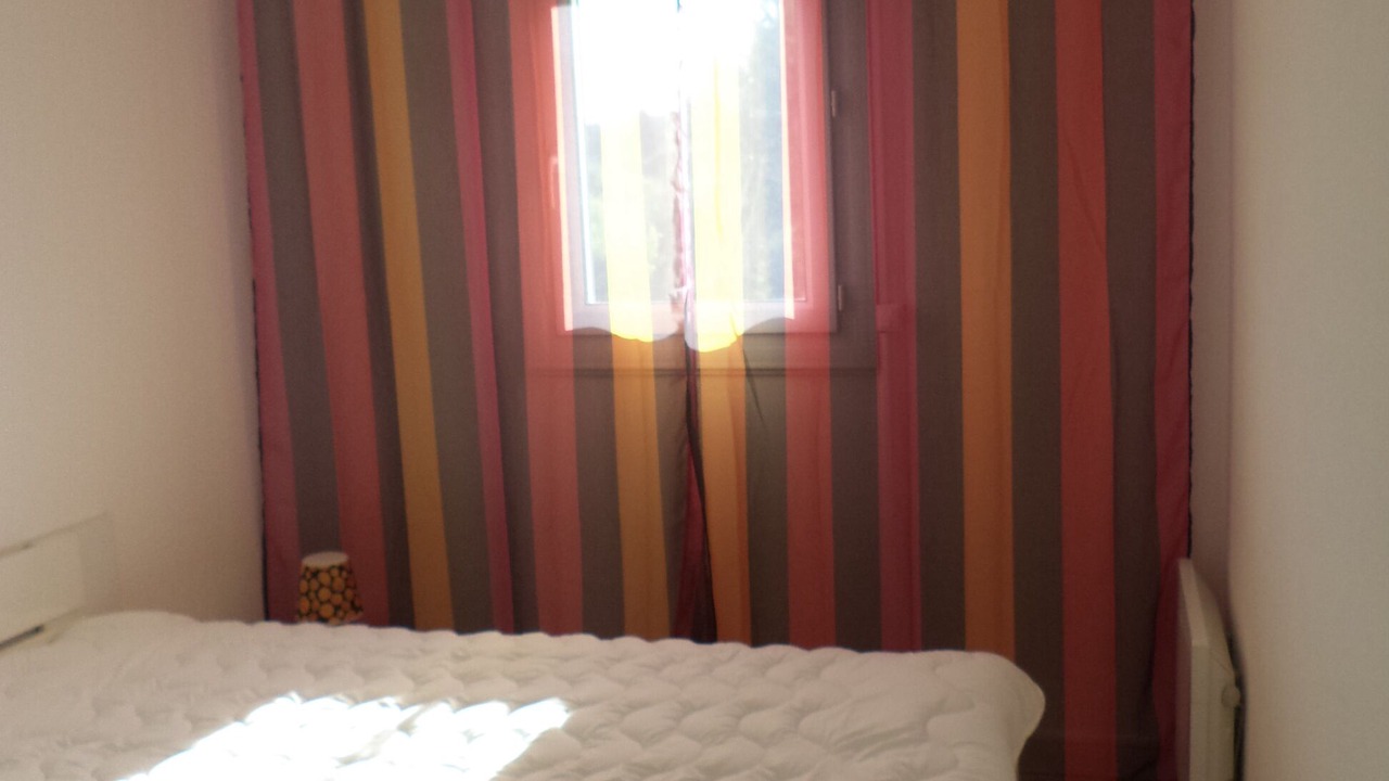 Photo of Bedroom in Hopitaux-Facultes