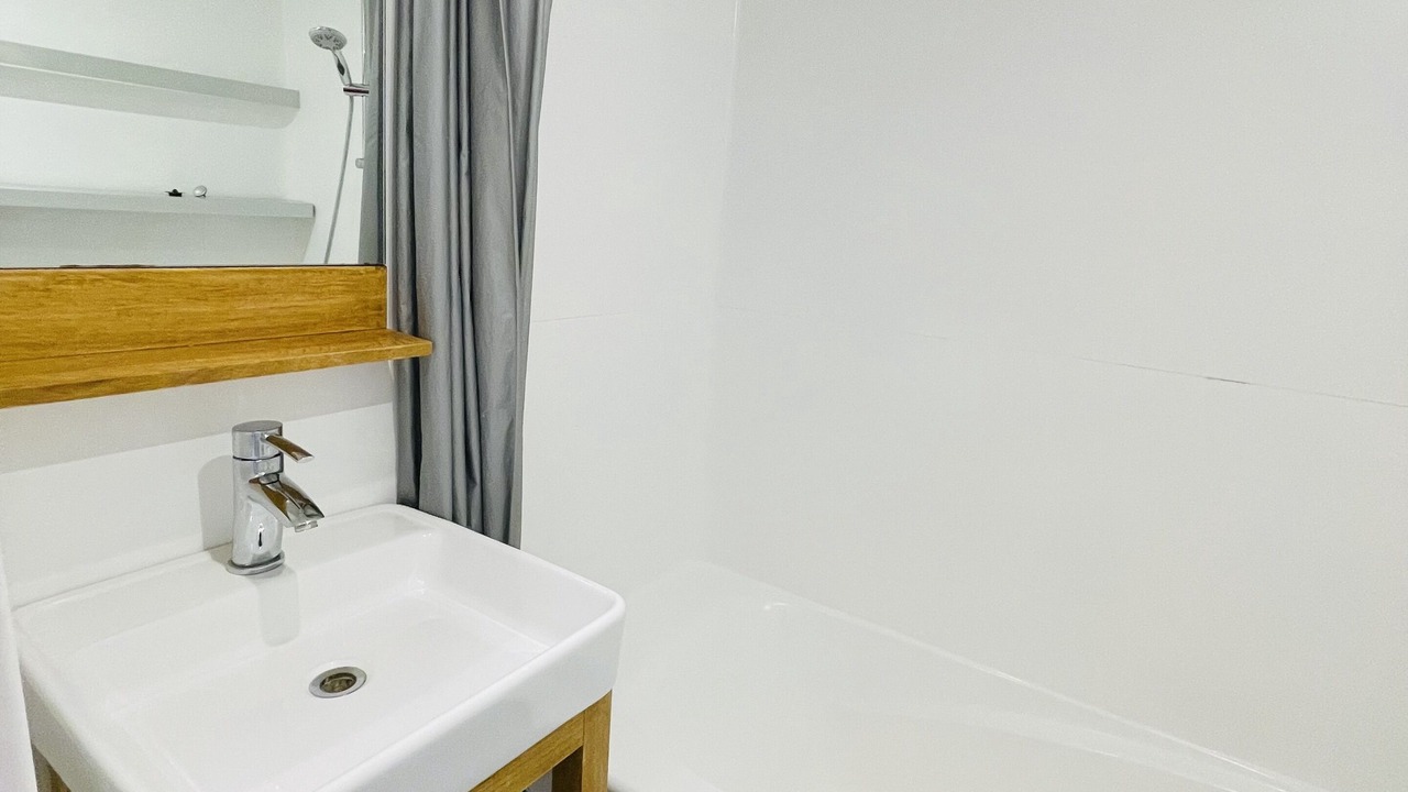 Photo of Bathroom in Arc-2000