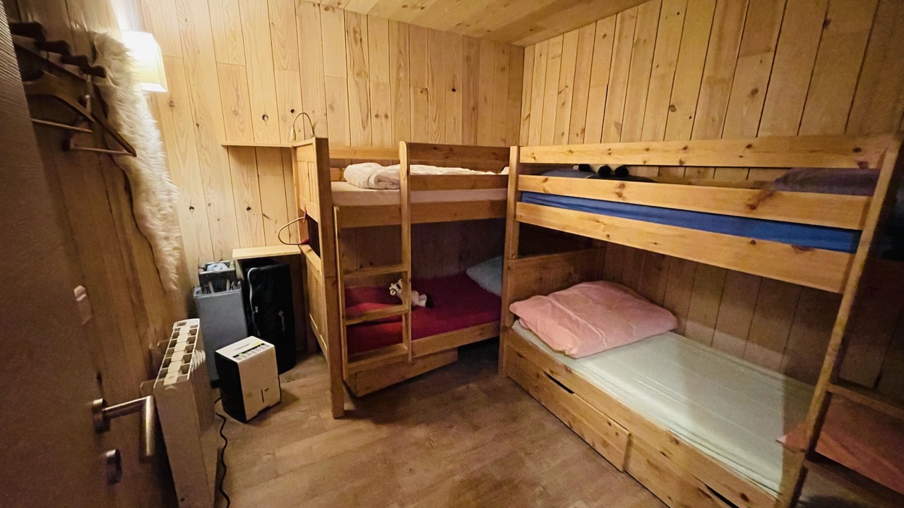 Photo of Bedroom in Arc-2000