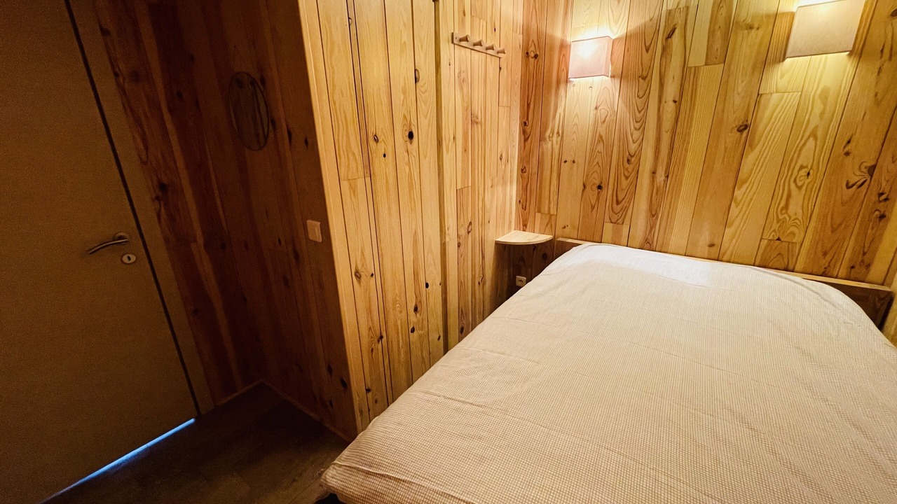 Photo of Bedroom in Arc-2000