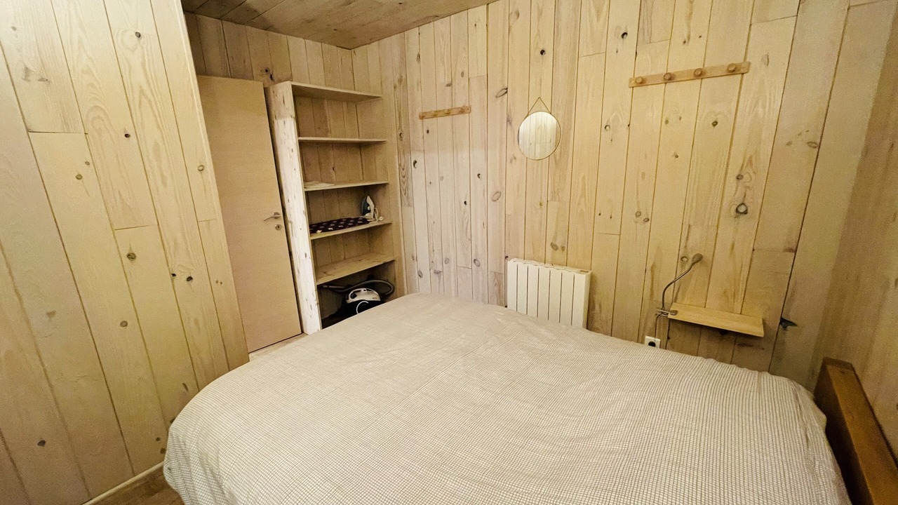 Photo of Bedroom in Arc-2000