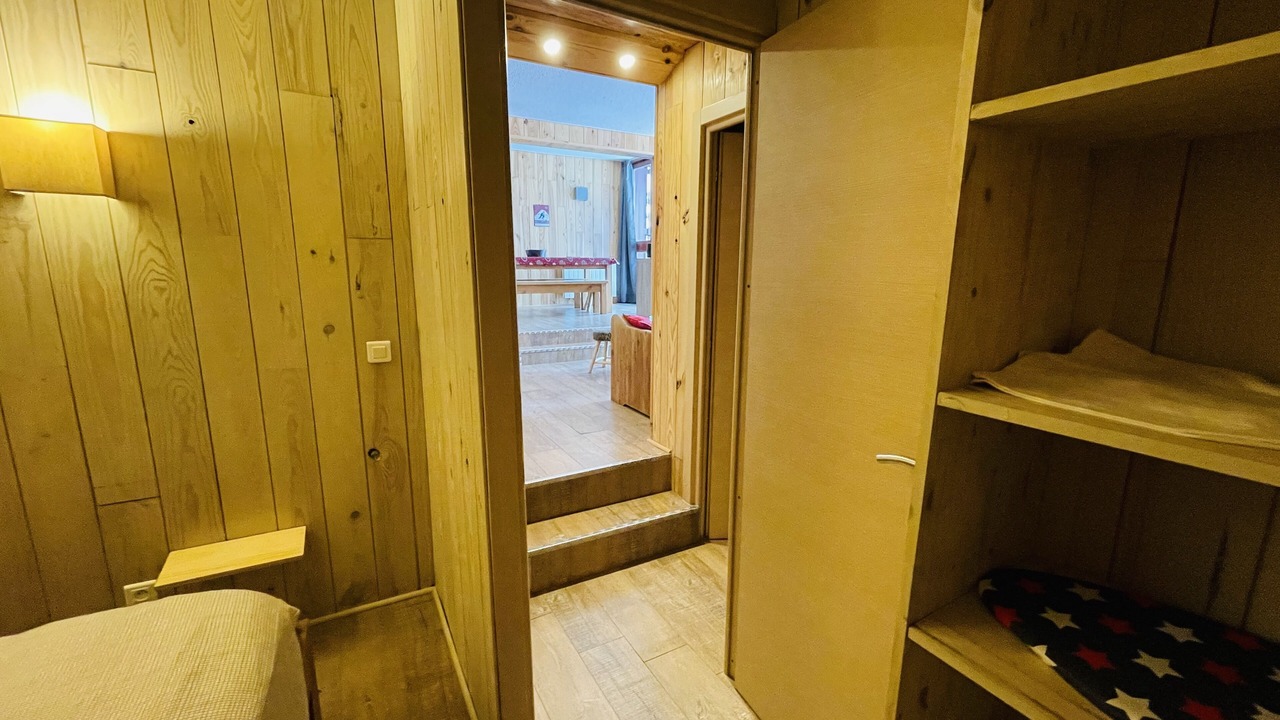 Photo of Bedroom in Arc-2000