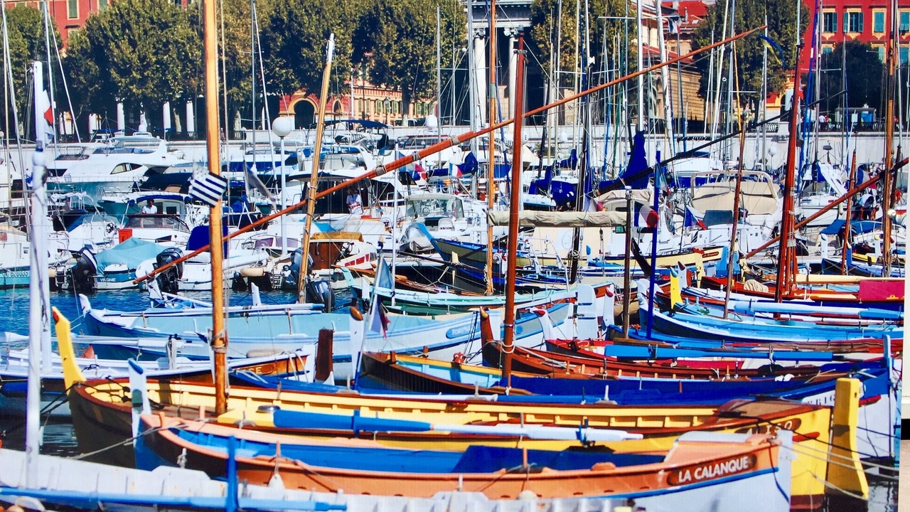 Photo of Others in Quartier du Port