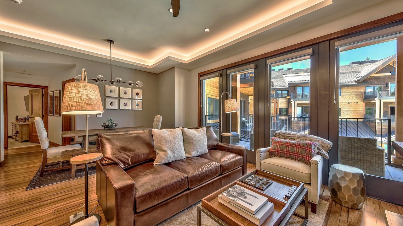 Photo of Livingroom in Lakeside Park