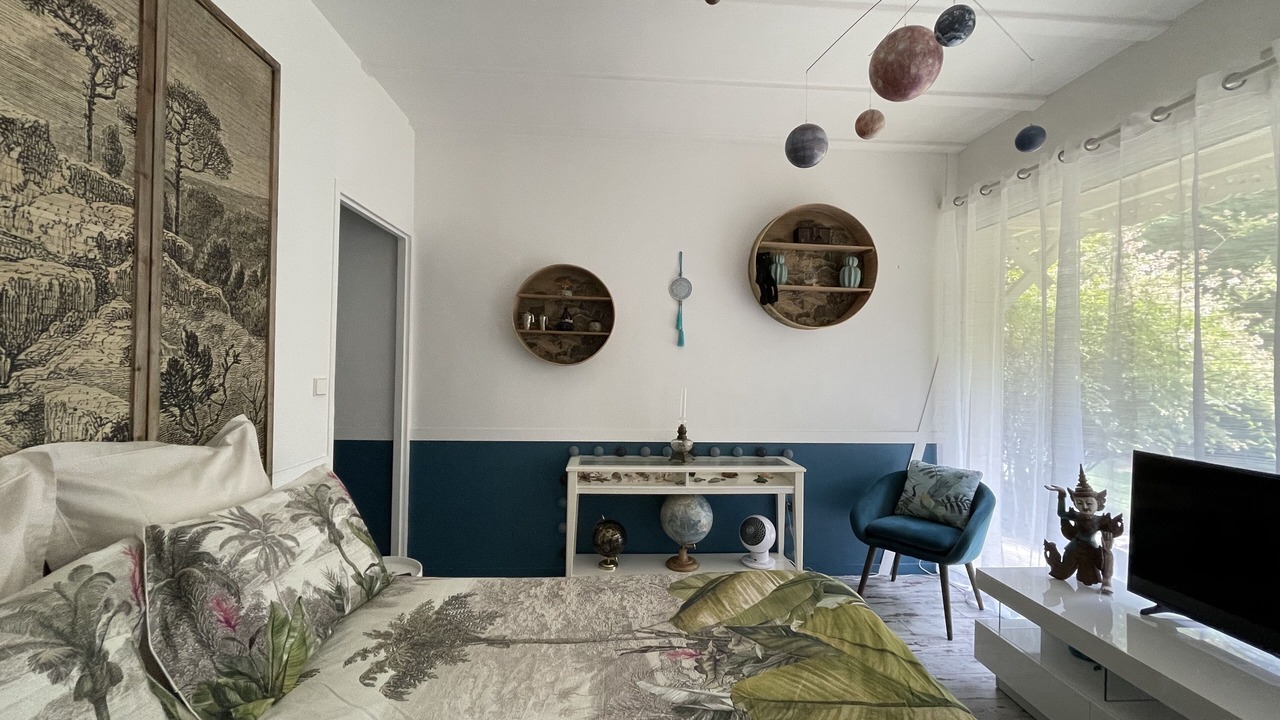 Photo of Bedroom in Lanton