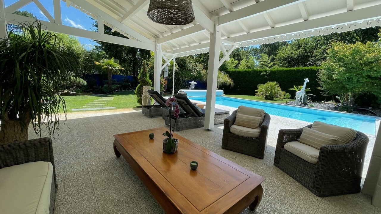 Photo of Outdoor in Lanton