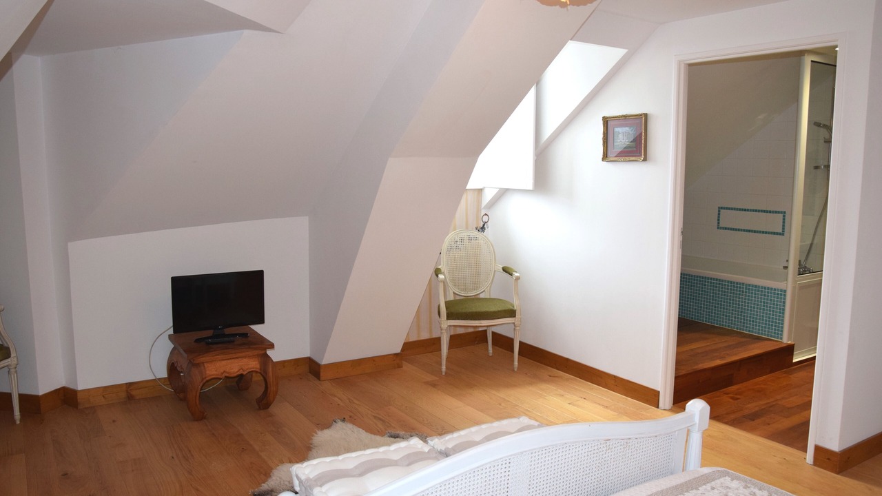 Photo of Bedroom in Leyritz-Moncassin