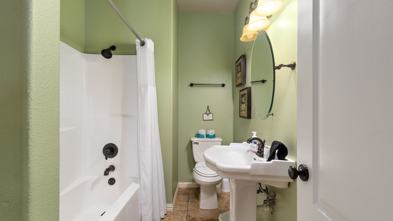 Photo of Bathroom in Grove