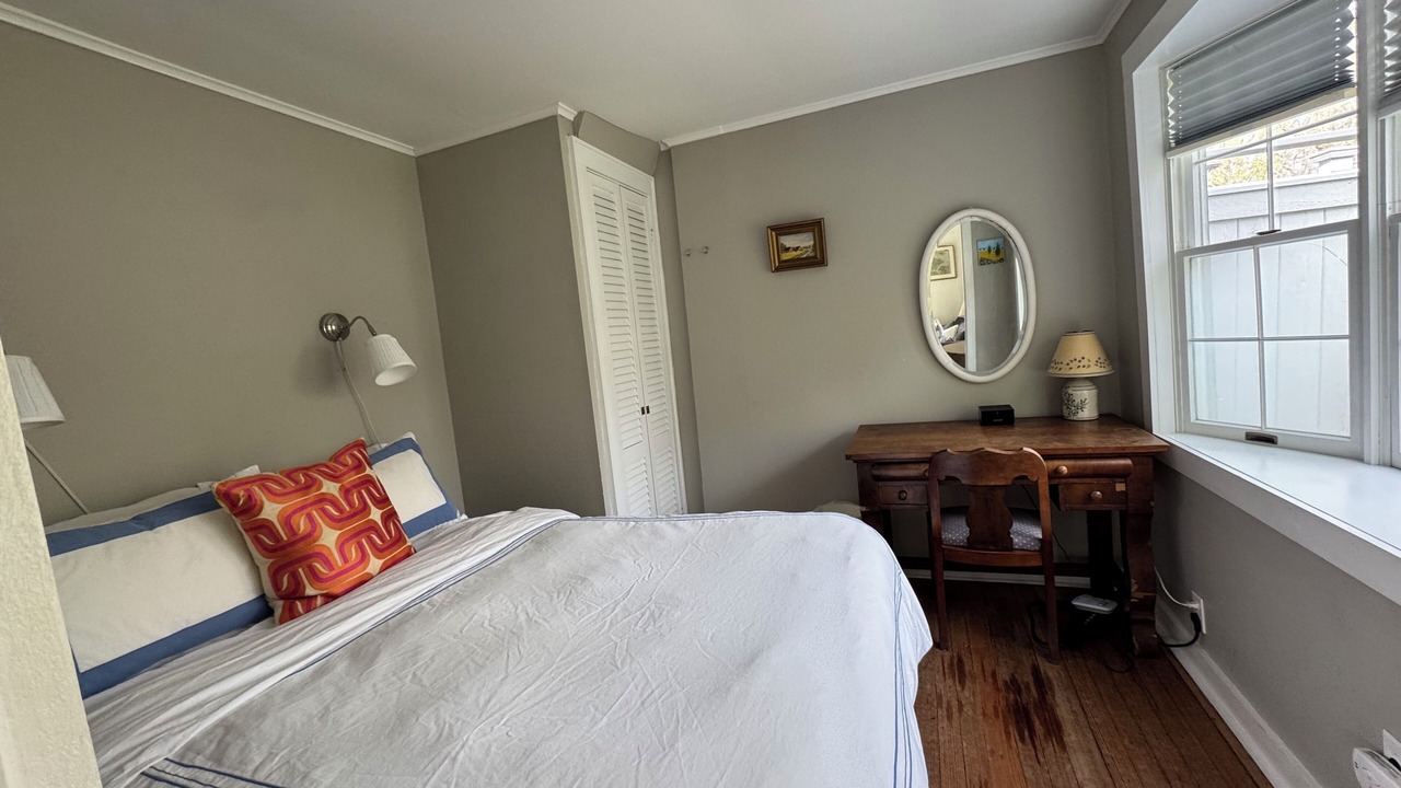Photo of Bedroom in Shelter Island