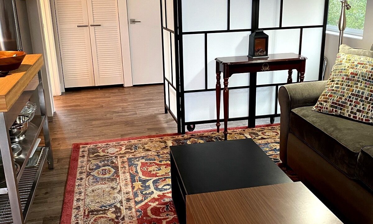 Photo of Livingroom in Lake Forest Park