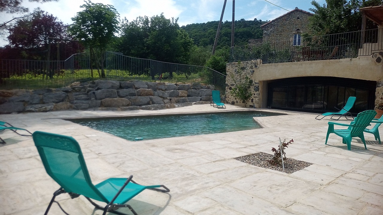 Photo of Outdoor in Alba-la-Romaine