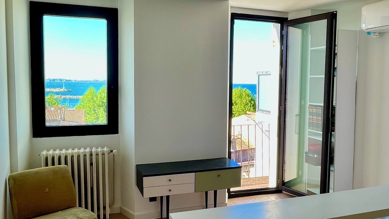 Photo of Bedroom in 16th Arrondissement