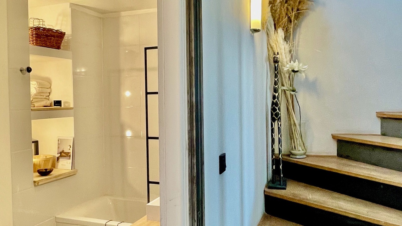 Photo of Bathroom in 16th Arrondissement