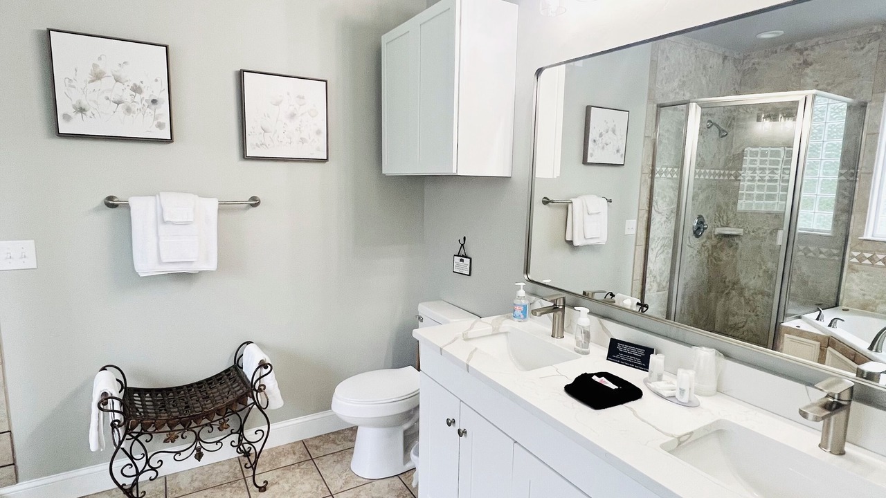 Photo of Bathroom in Grove