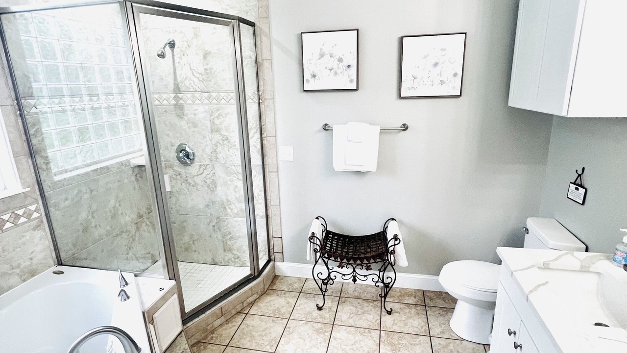 Photo of Bathroom in Grove