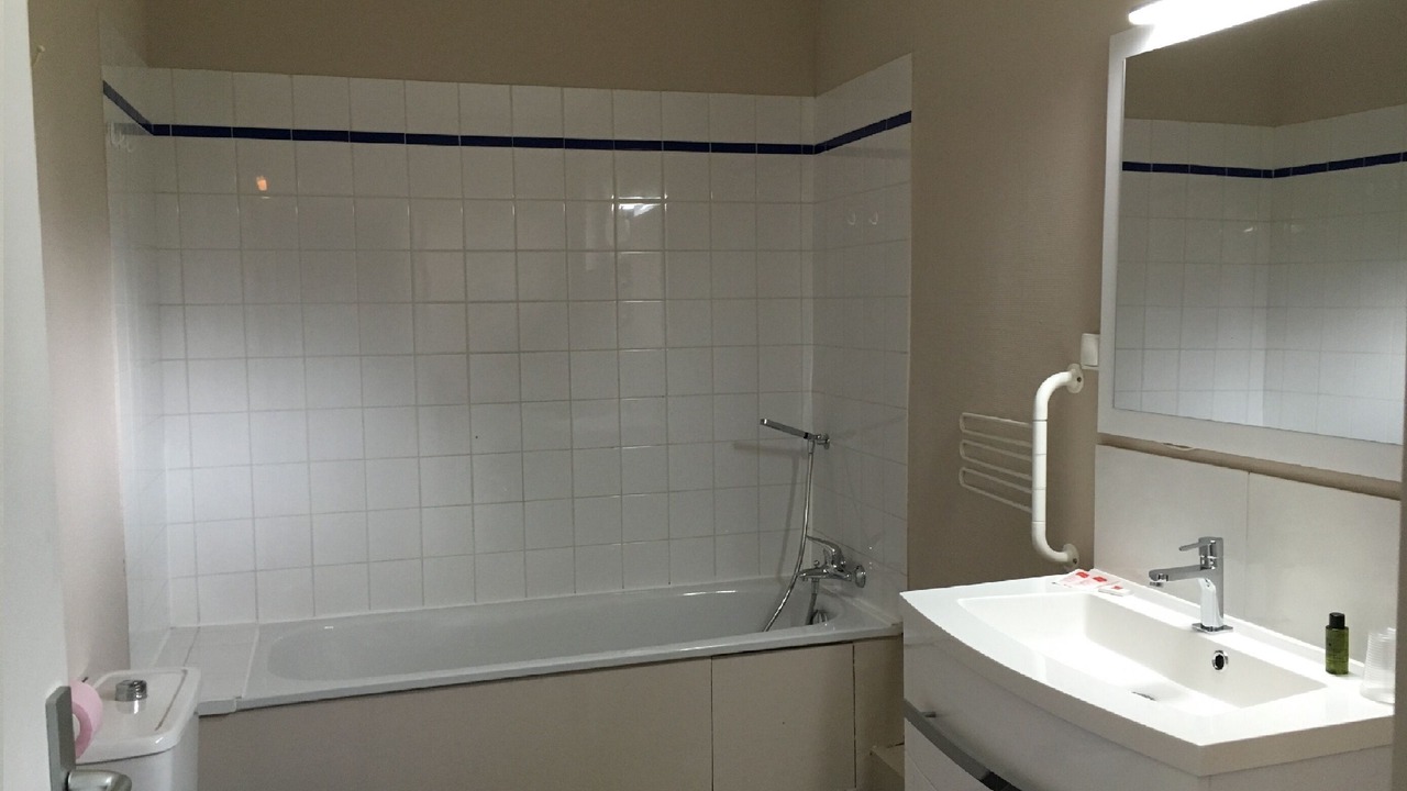 Photo of Bathroom in Bernay-en-Ponthieu