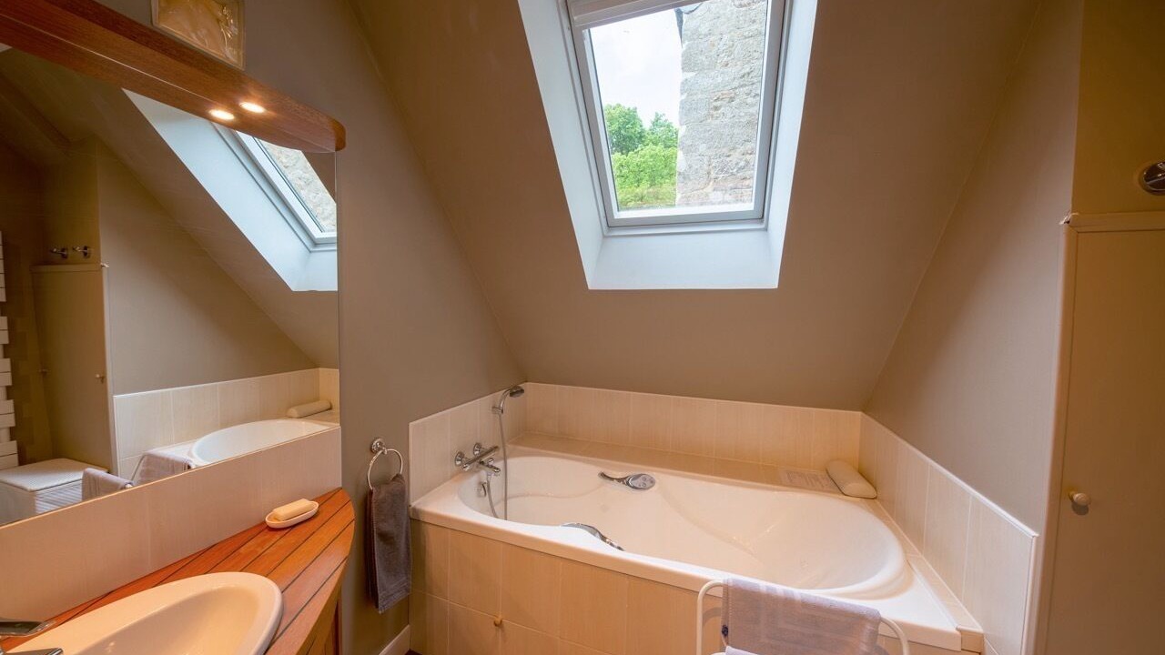 Photo of Bathroom in Plounevez-Lochrist