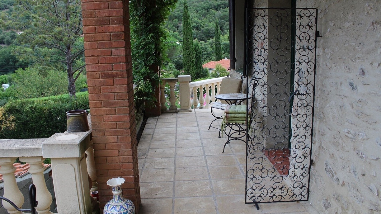 Photo of Patio Balcony in Reynes