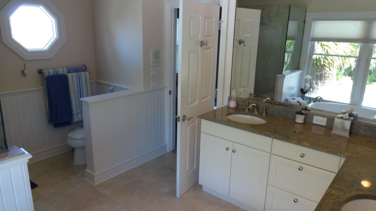Photo of Bathroom in South Beach