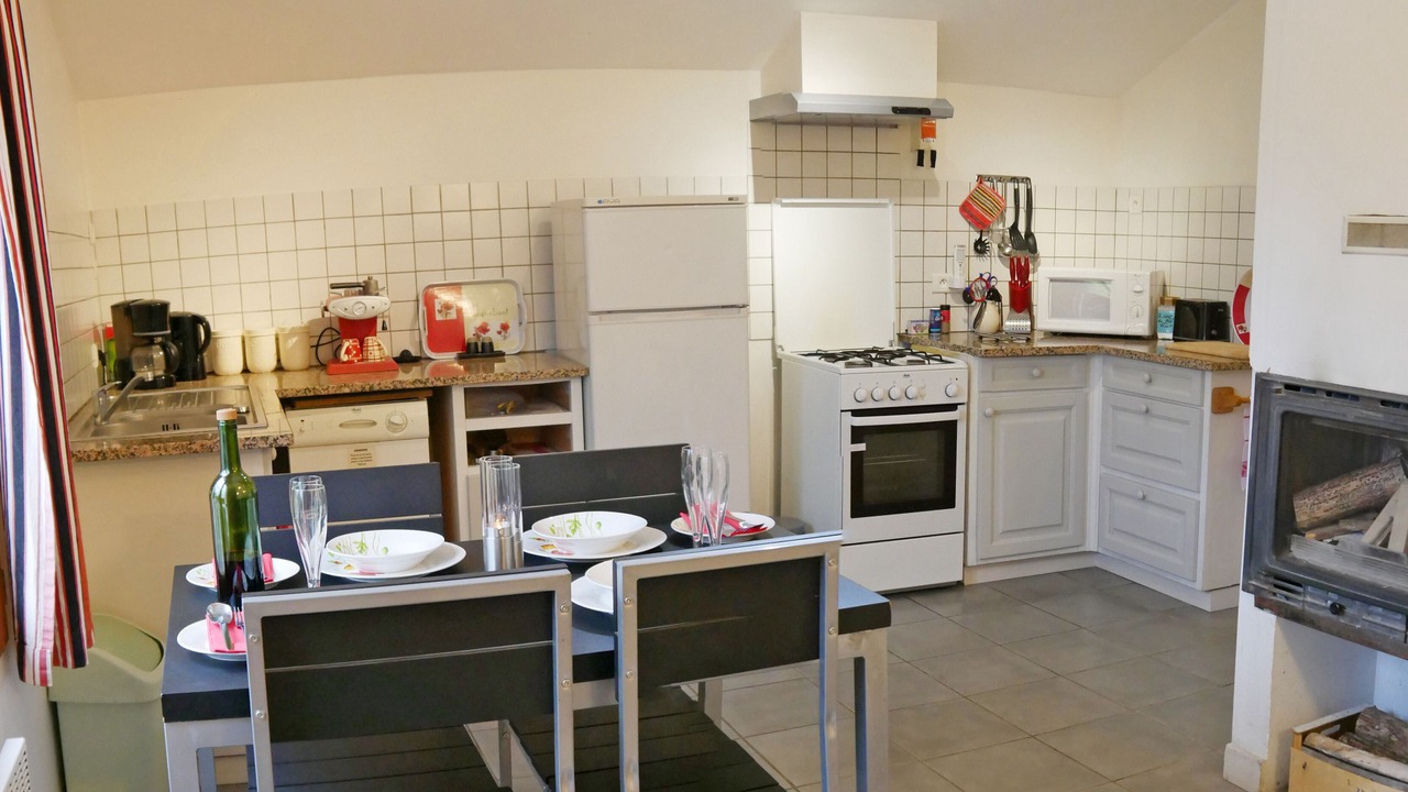 Photo of Kitchen in Saint-Laurent-de-Cerdans