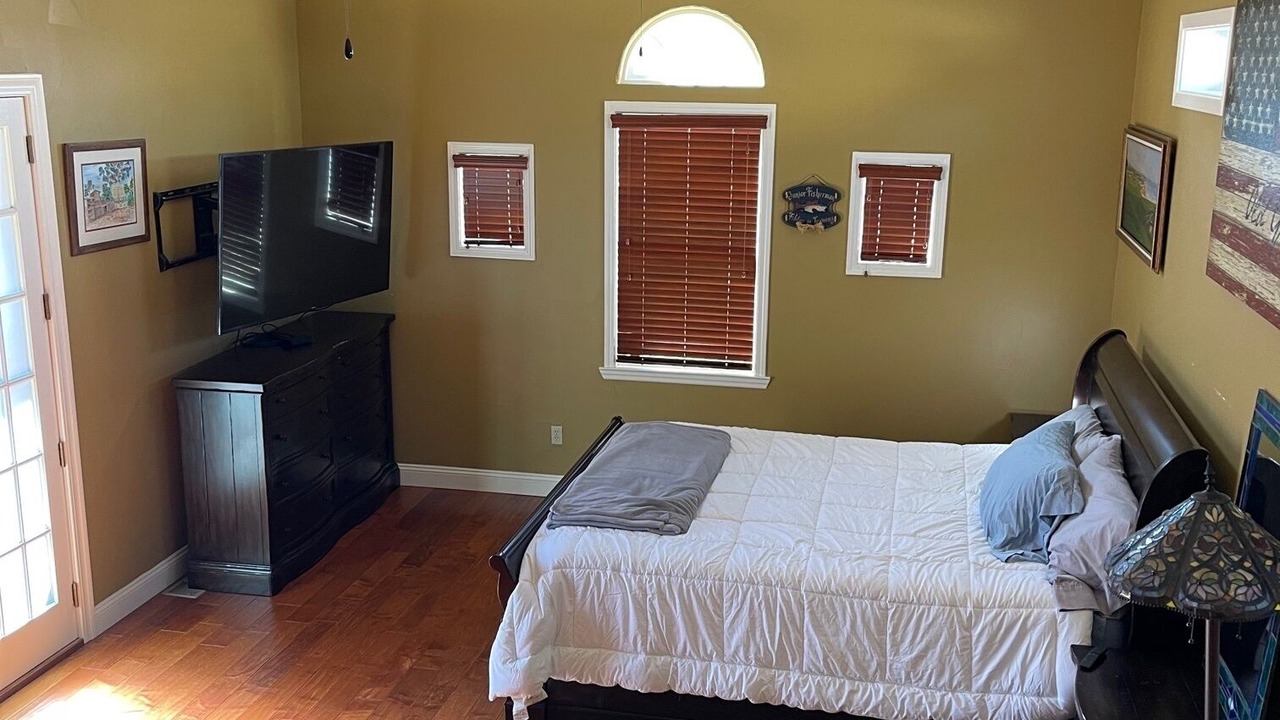 Photo of Bedroom in Discovery Bay