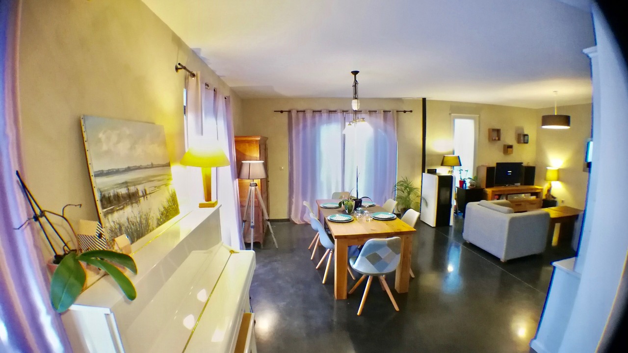 Photo of Livingroom in Corconne