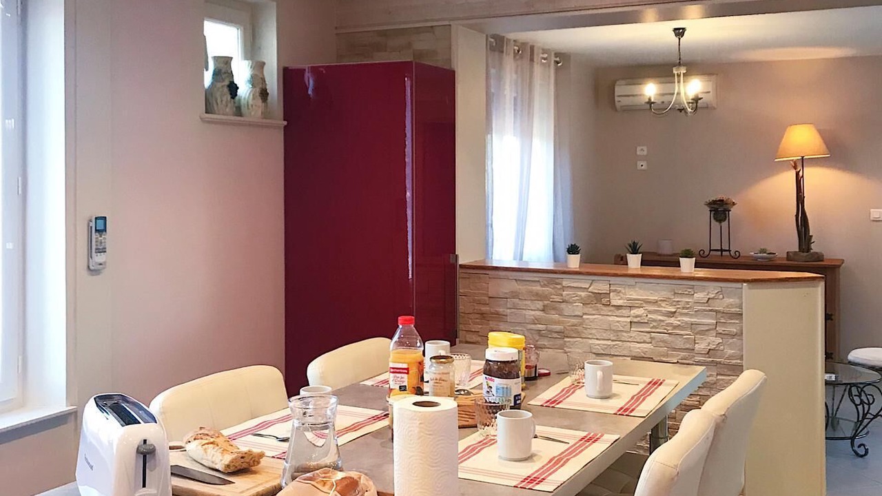 Photo of Others in Lirac
