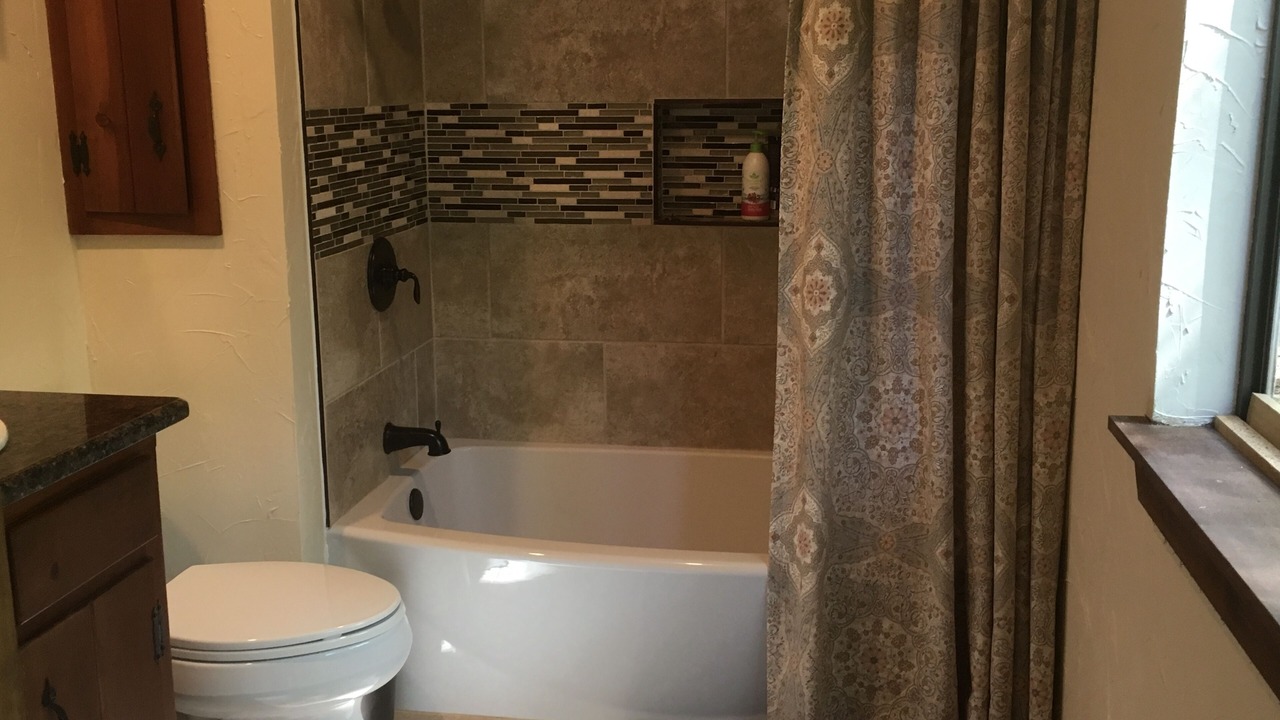 Photo of Bathroom in Scroggins