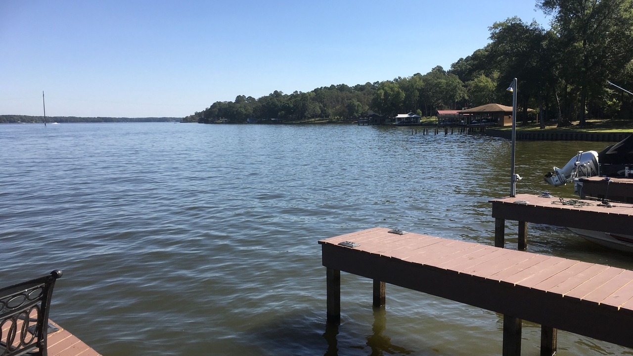 Photo of Others in Scroggins