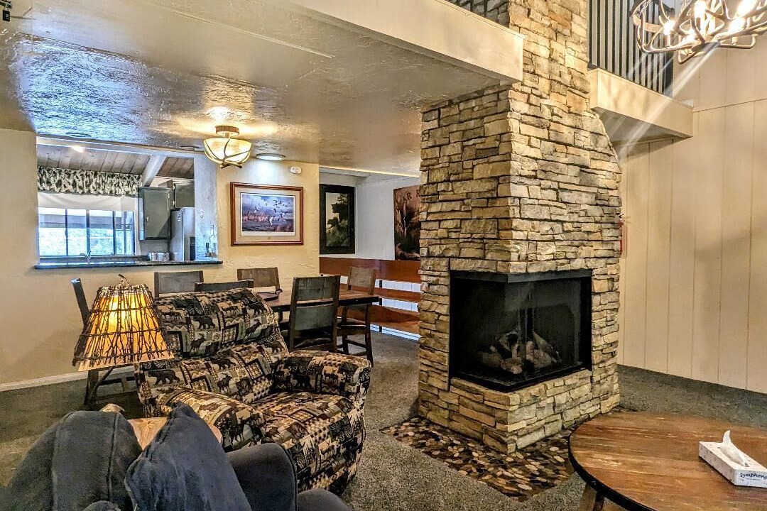 Photo of Livingroom in Big Bear Lake