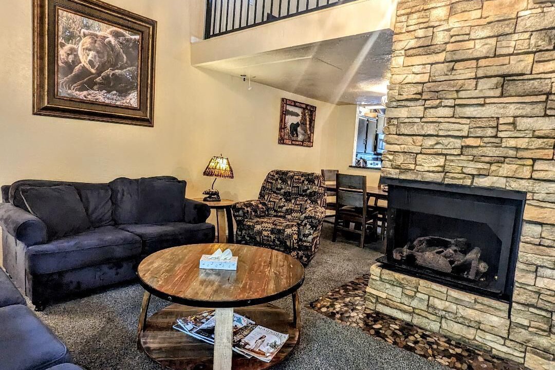 Photo of Livingroom in Big Bear Lake