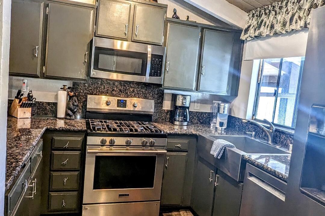 Photo of Kitchen in Big Bear Lake