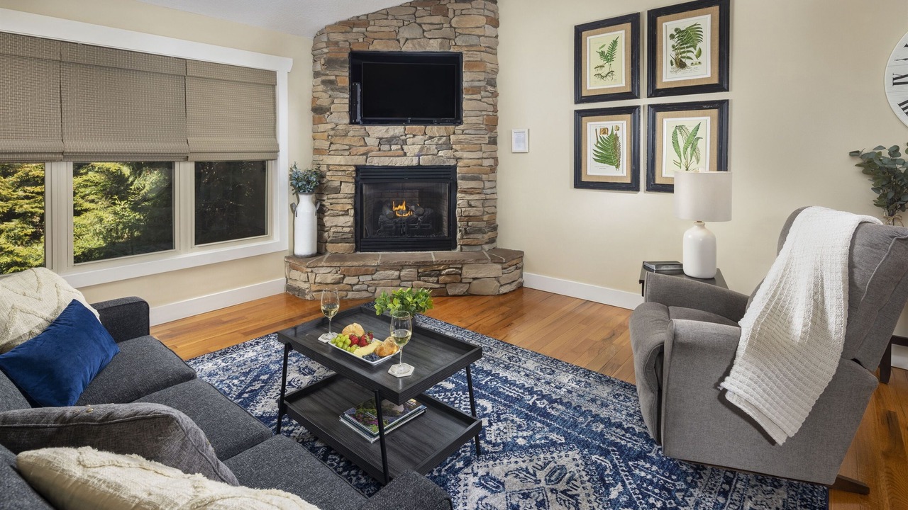 Photo of Livingroom in Skyland