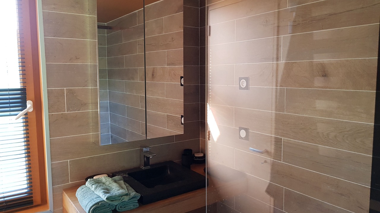 Photo of Bathroom in Barneville-la-Bertran