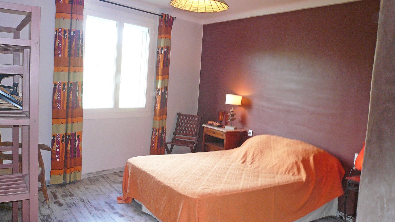 Photo of Bedroom in Talairan