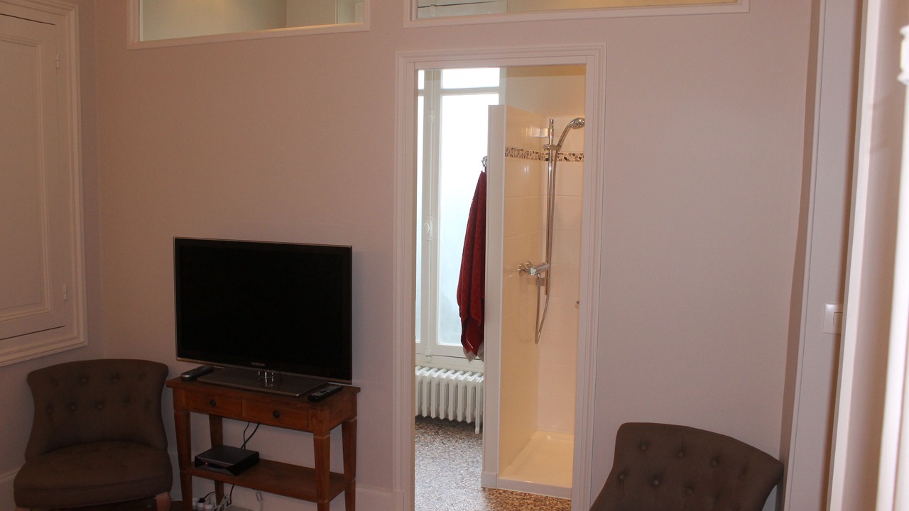 Photo of Bathroom in Dijon Centre Ville